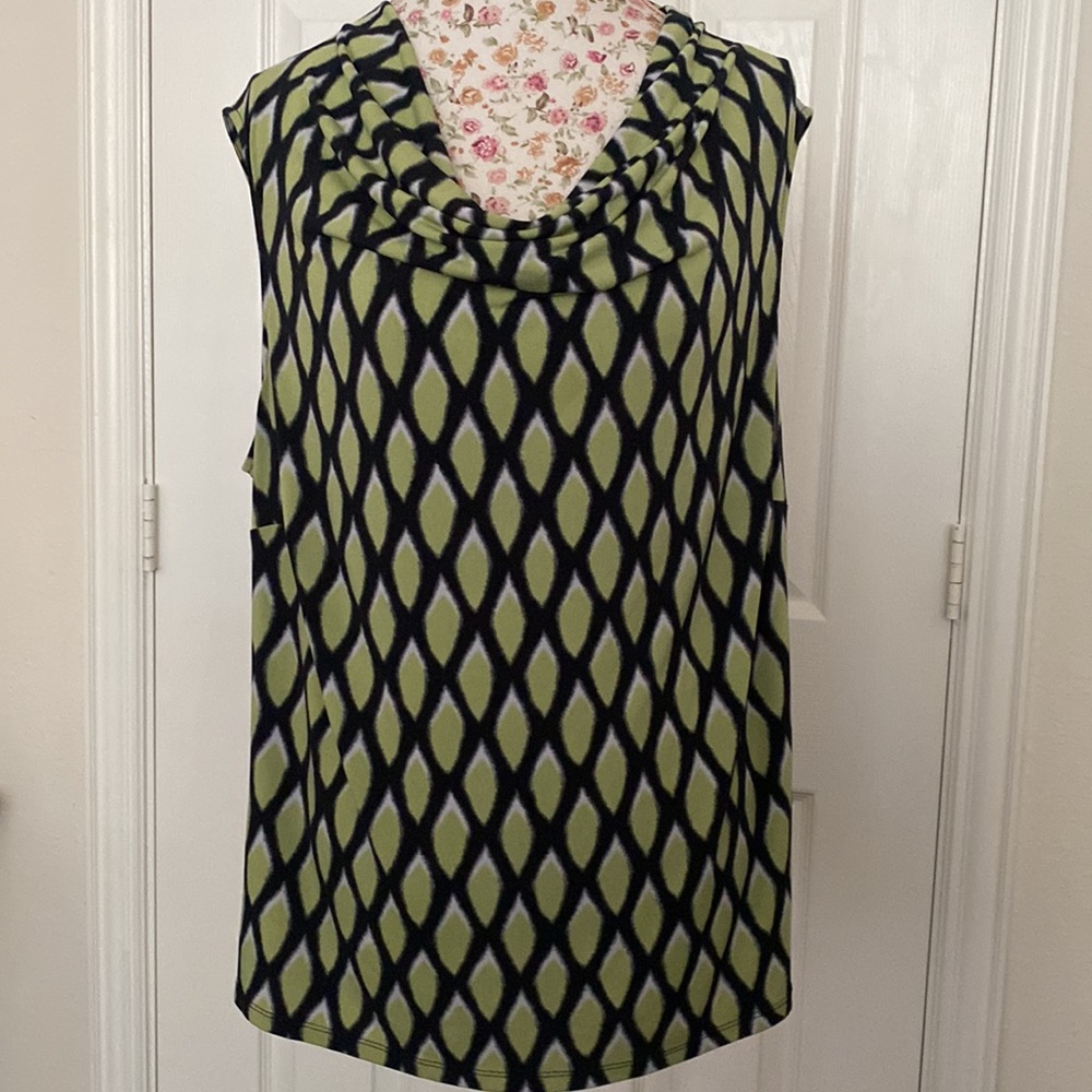 🍉Jones New York print blouse